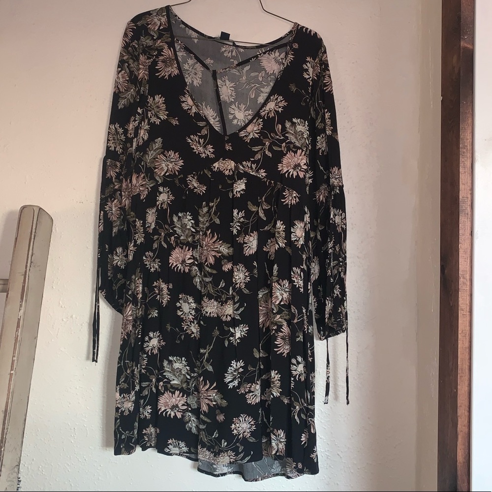 American Eagle dress
